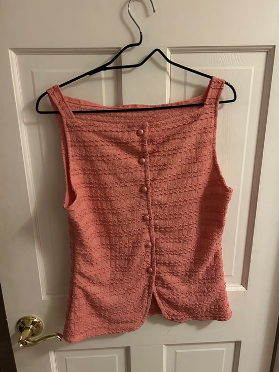 SHEIN Tops - SHEIN Coral Pink Textured Button-Front Tank Top